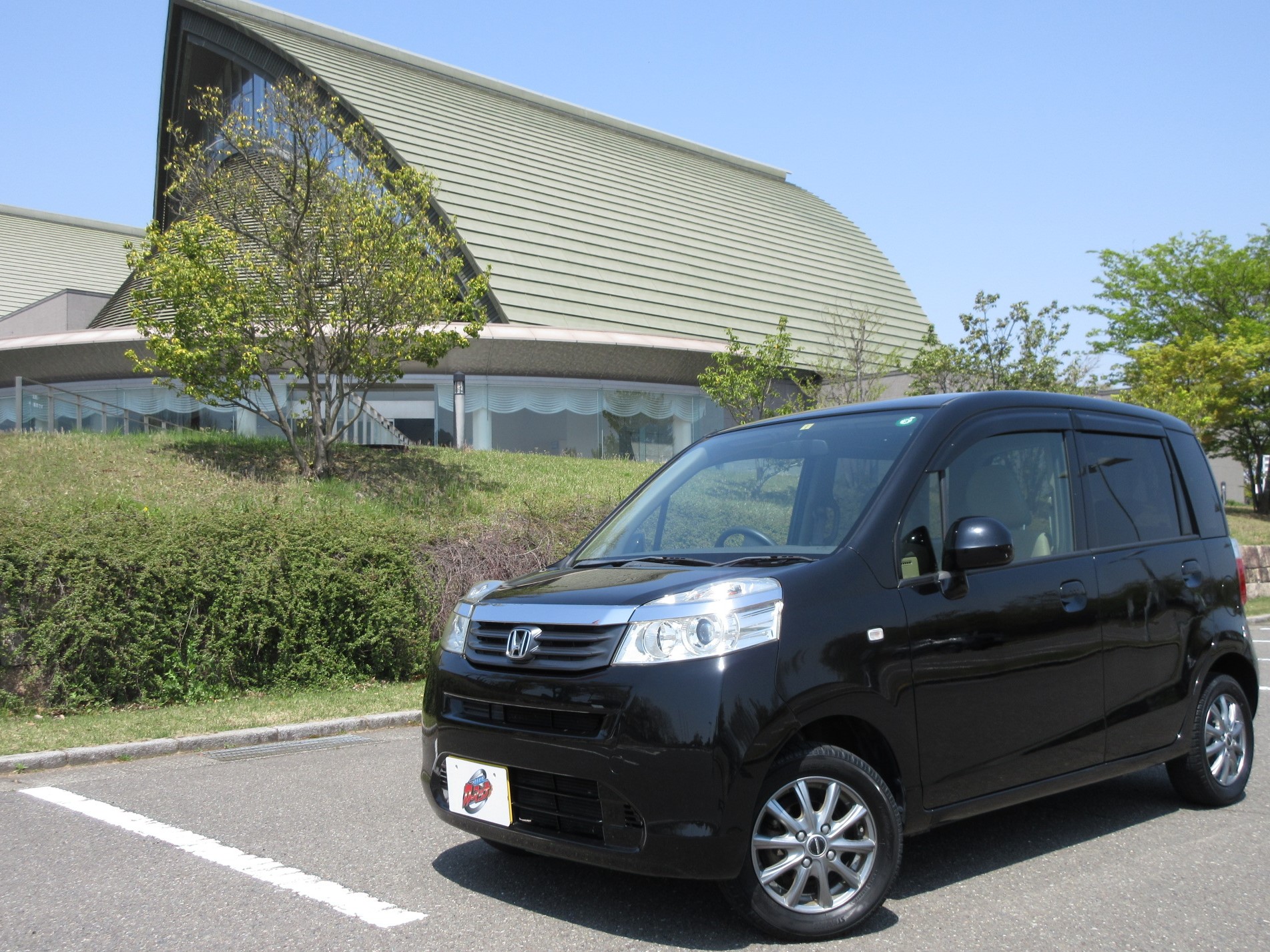 ライフ 車検ｒ４年１月 安心の納車前メンテナンス付き 低燃費 維持費も安い Hidヘッドドライト 自社ローン 保証人無 全国対応 カーマッチ福井ハーモニーホール店